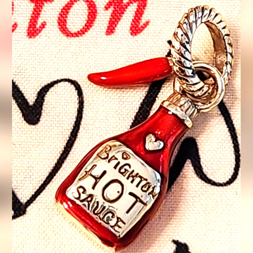BRIGHTON CHARM Louisiana Hot Sauce